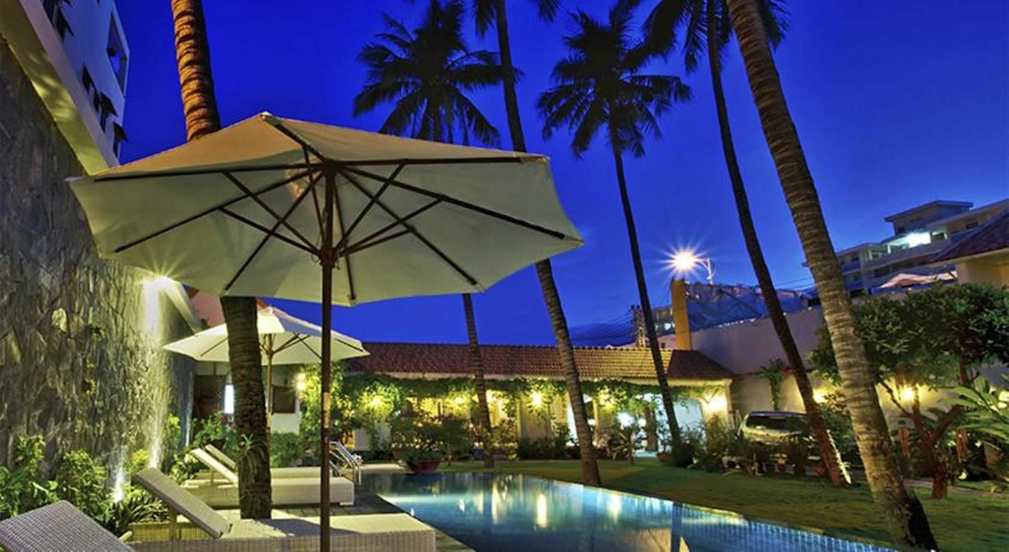 La Paloma Hotel Nha Trang Exterior foto